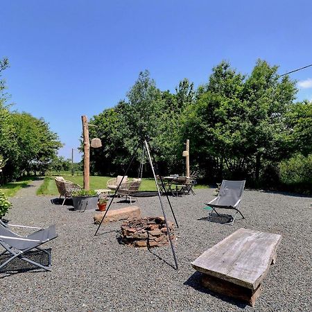 Agritourisme Abae Bed & Breakfast Sougeal Exterior photo
